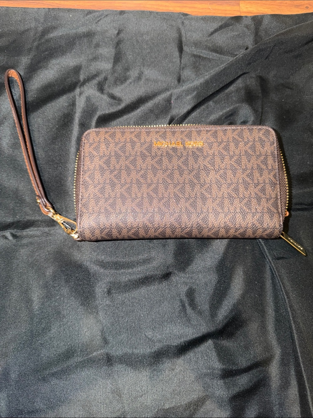 Michael Kors Brown Signature Zip-Around Wristlet Wallet
